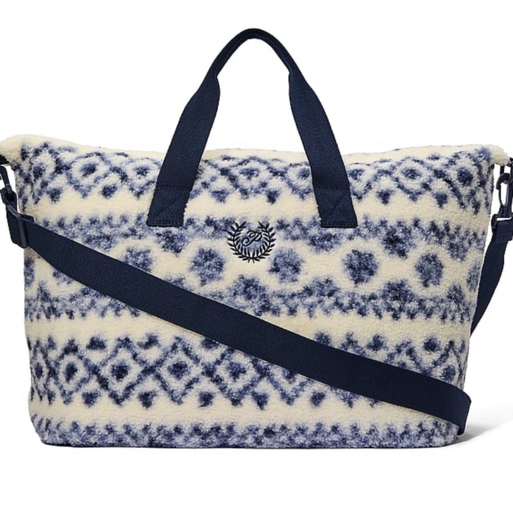 🆕 NWT VICTORIAS SECRET PINK COZY PLUSH WEEKENDER BAG MOM SISTER CHRISTMAS GIFT